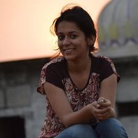 Anupriya Khare的照片