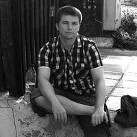 Piotr Szaran的照片