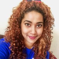 Ayomi Vithanage的照片