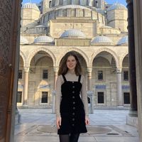 Liubov Hnoieva's Photo