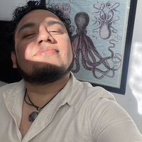 Christian Cardenas's Photo