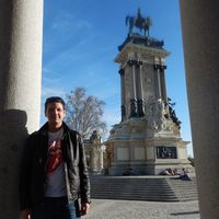 Alonso Odria的照片