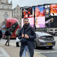 Esmat Morkos的照片