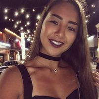 Ulmeken  pirimkulova的照片