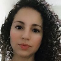 Larissa França's Photo