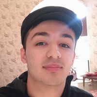 Farruh Rustamov的照片