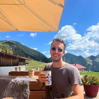 Jonas Trips的照片