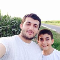 Servet Demir的照片