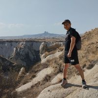 Oleg Tomskiy's Photo