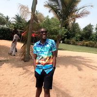 Fotos von solomon Kayondo