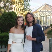 Lynden Burns的照片