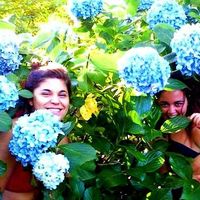 Sari Quiroga's Photo