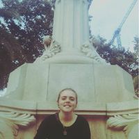 Célia Descargues的照片