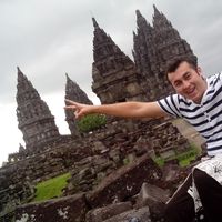 Shuhrat Sharipov的照片