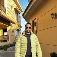 Mrinal Bora的照片