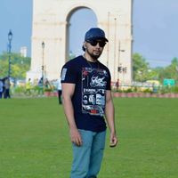 Shaan M's Photo