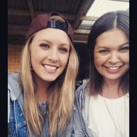 Nicole Lockie的照片