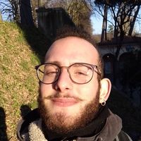 Georges  Iatridis的照片