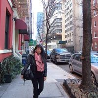 Katherine Aguirre Violeta的照片