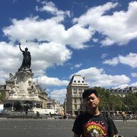 Quang Nguyễn Khắc's Photo