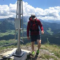 Toby Buchegger的照片