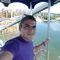 Rafael Reyes的照片