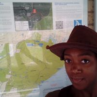 Lea Tropnas的照片