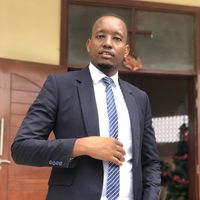 Daniel Mungure的照片