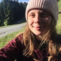 Laura Bevan的照片