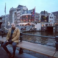 Walid Snouci的照片