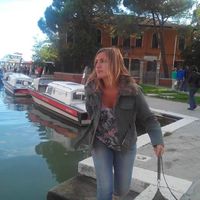 Valentine Desclaux's Photo