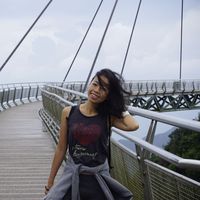 Julia Huynh的照片