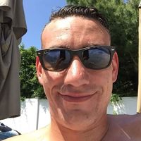 Nicholas James Provenzano的照片