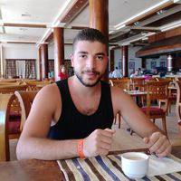 Abdelrahman Elhusseiny的照片