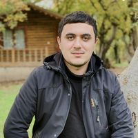 Emin Əliyev的照片