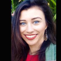 Mihaella Demari的照片