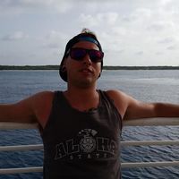 Nick Roberts的照片