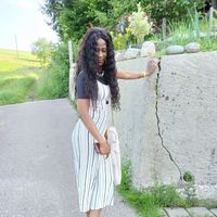 divina Debrah's Photo