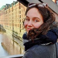 Sophie Ethier's Photo