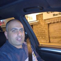 monsour razek的照片