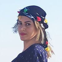 Zhaleh Haghighat's Photo