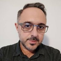 Svetislav Kostic的照片