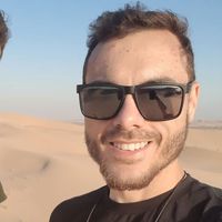 Rafael Guillen的照片