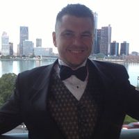 Dereck Hawco的照片