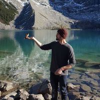 Isaac Bromley's Photo