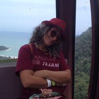 NAIMA GUITANE's Photo