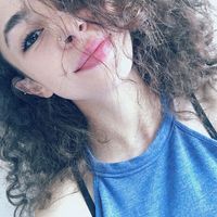 İlayda Şahin的照片