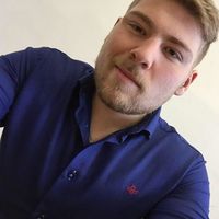 Robert Kramoliš的照片