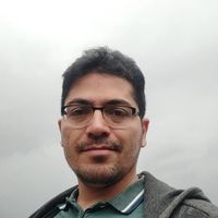 Yashar Yusef Nejad's Photo