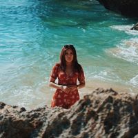 Nukè Handayani's Photo